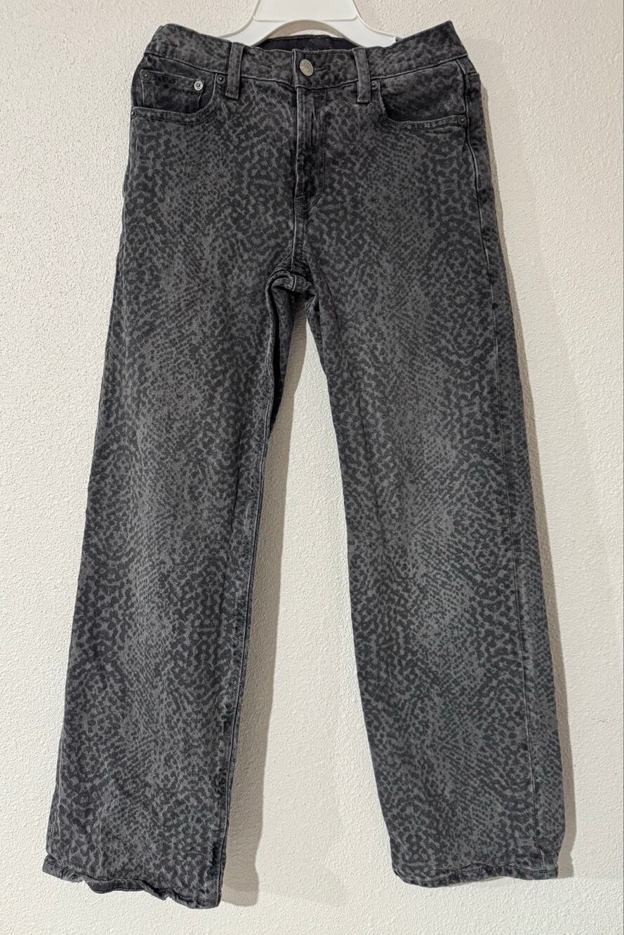 Chic: American Eagle Gray Snake Print Stovepipe Jeans Size 00 Y2K Grunge Revival